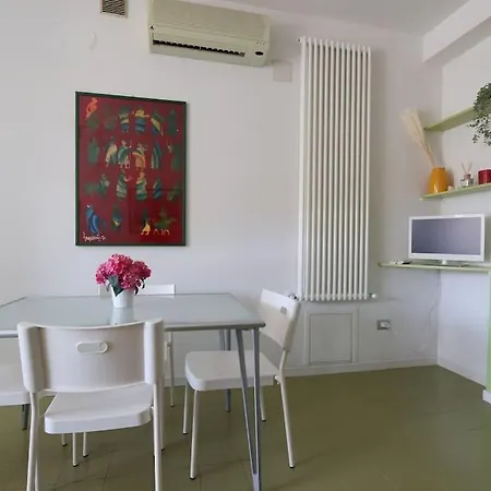 Modernshore - Frontemare Apartament *